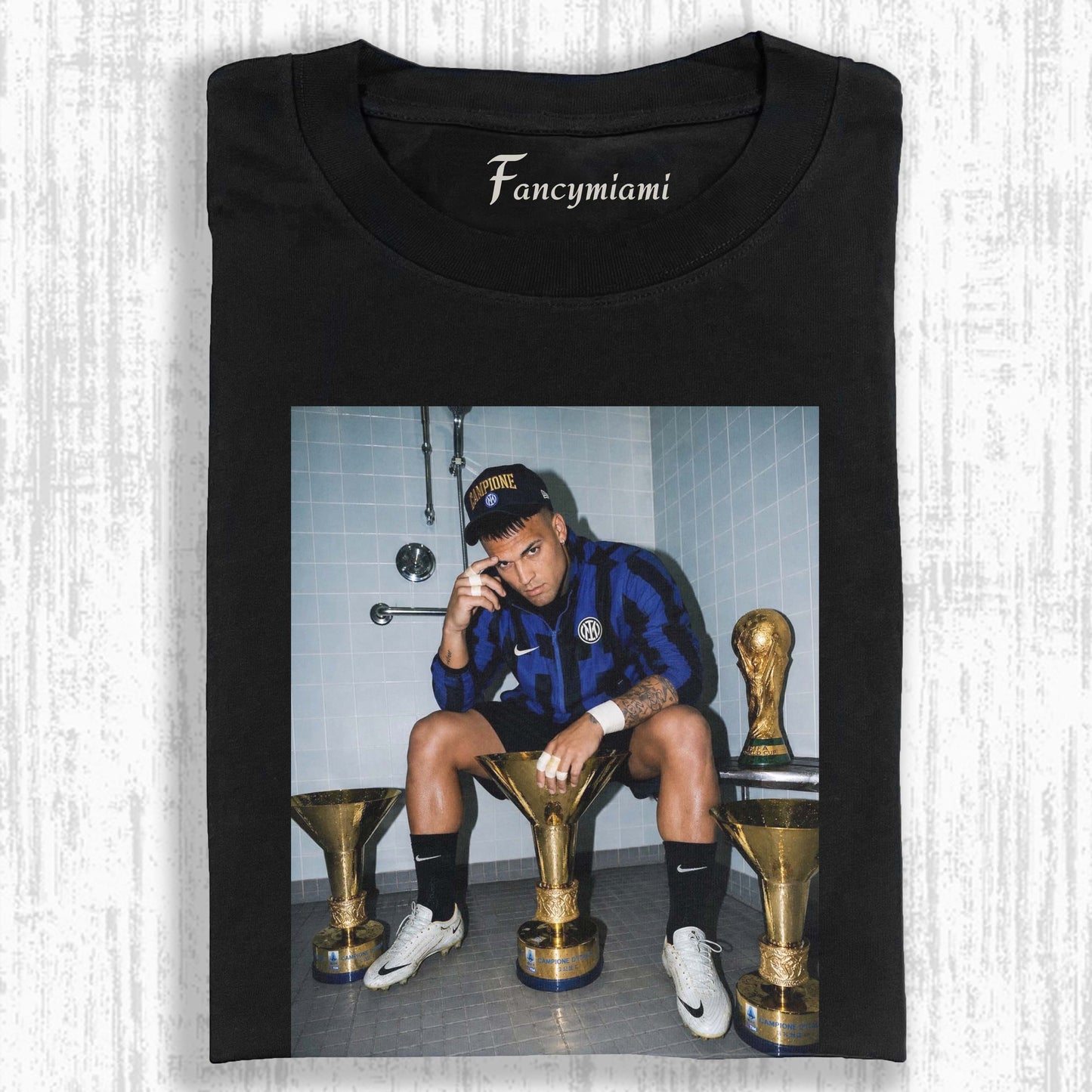 T-shirt graphique délavé vintage - lautaro martínez