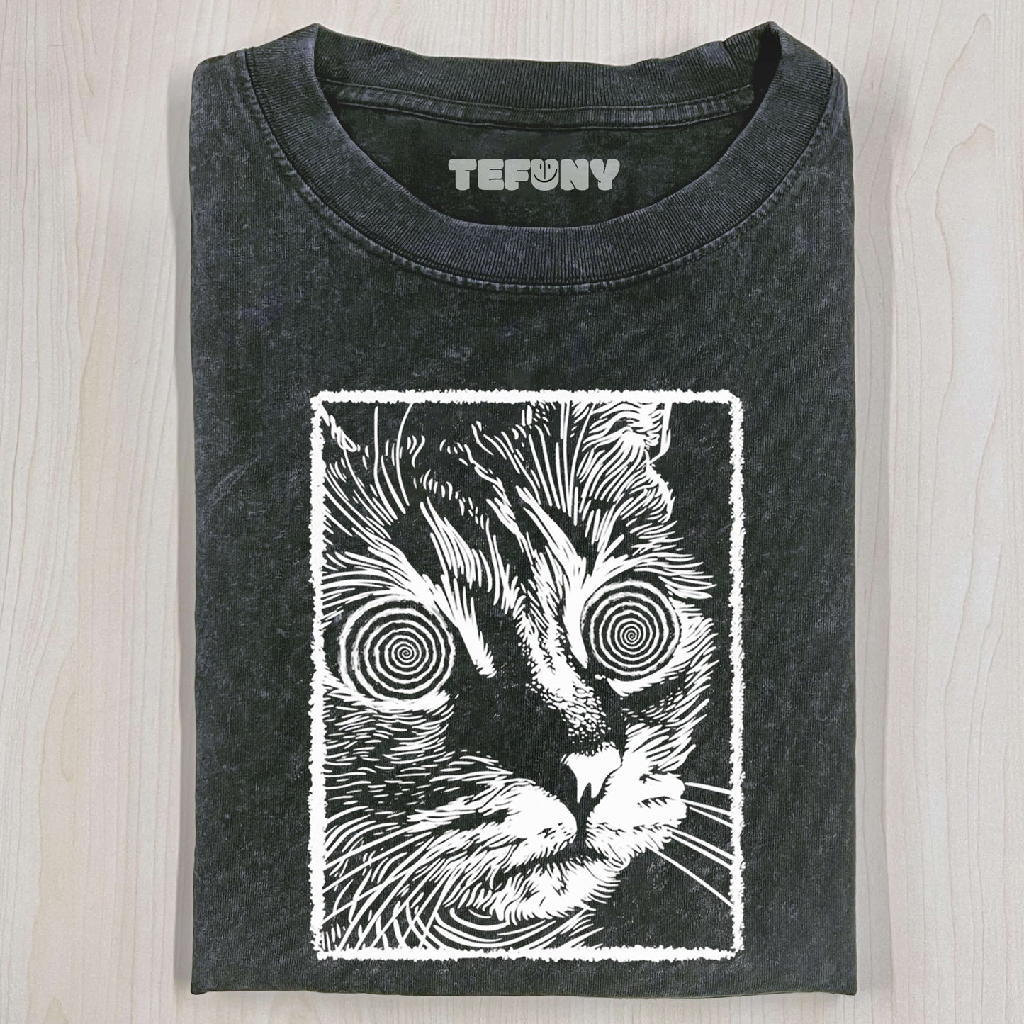 PSYCHEDELIC CAT RETRO T-SHIRT