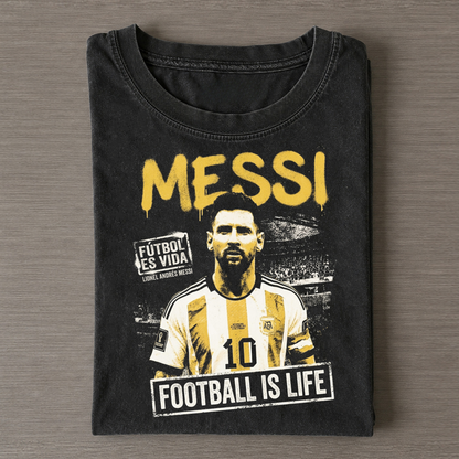 T-shirt vintage Lionel Messi Football Is Life