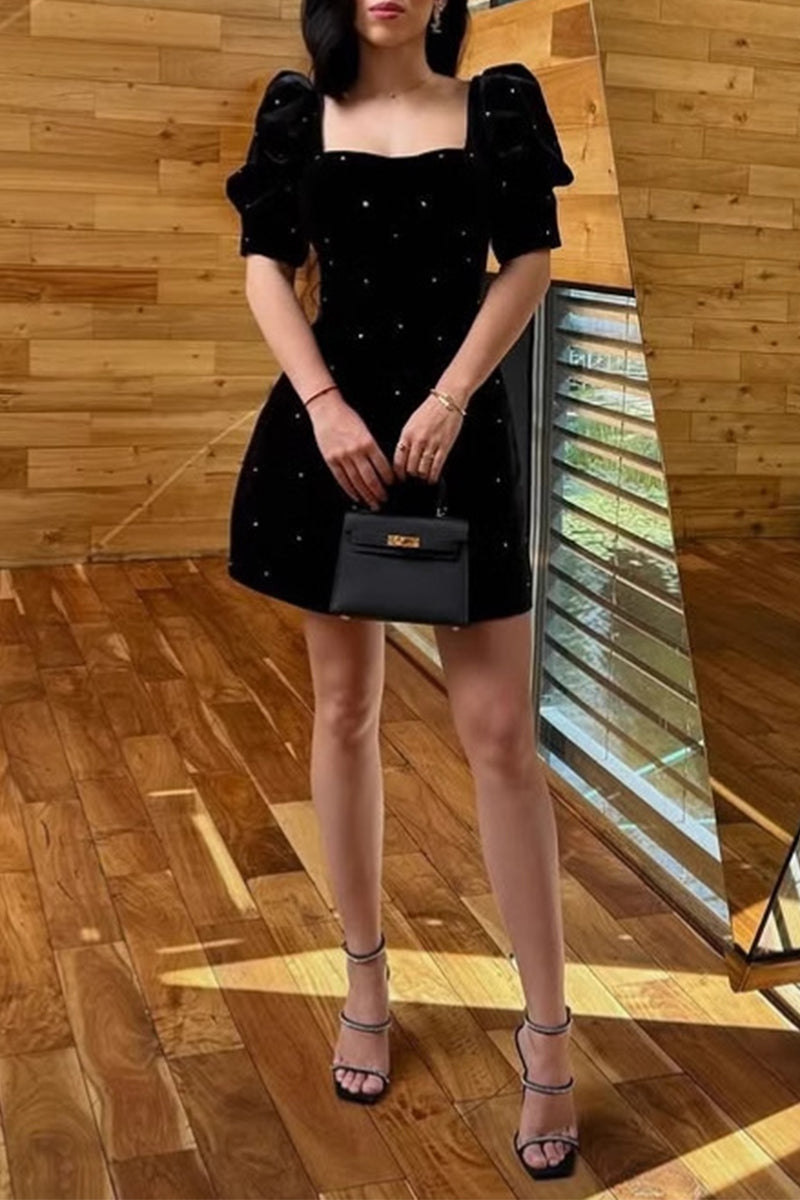 Elegant Pearls Decor Square Neck Princess Short Sleeve Dress