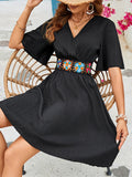 A-Line Flared Sleeves Elasticity Embroidered Pleated Split-Joint V-Neck Mini Dresses