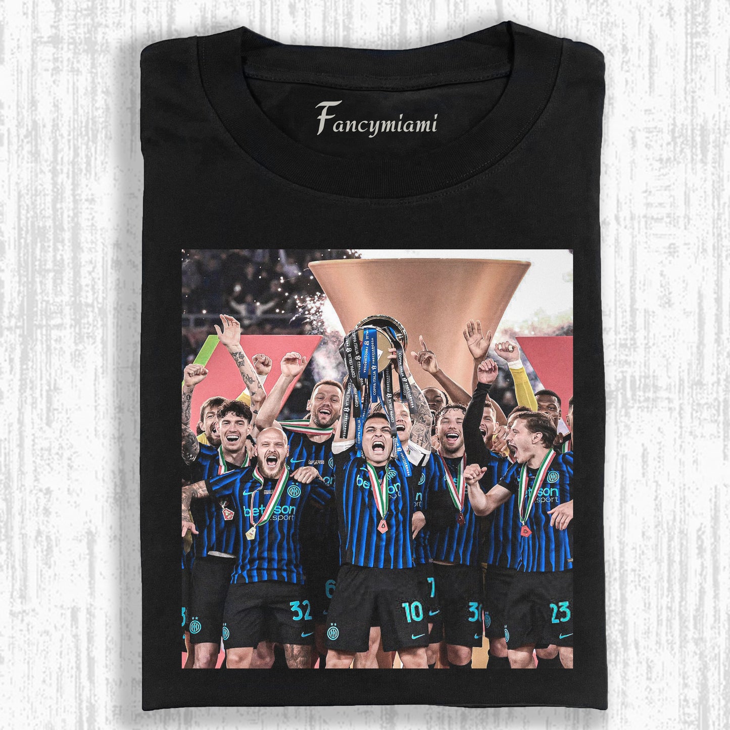 VINTAGE FOOTBALL CHAMP DISTRESSED GRAPHIC TEE