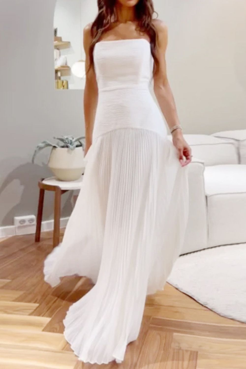 Women's Summer Fashion Pleated Solid Color Sleeveless Slim Waist Maxi Dress