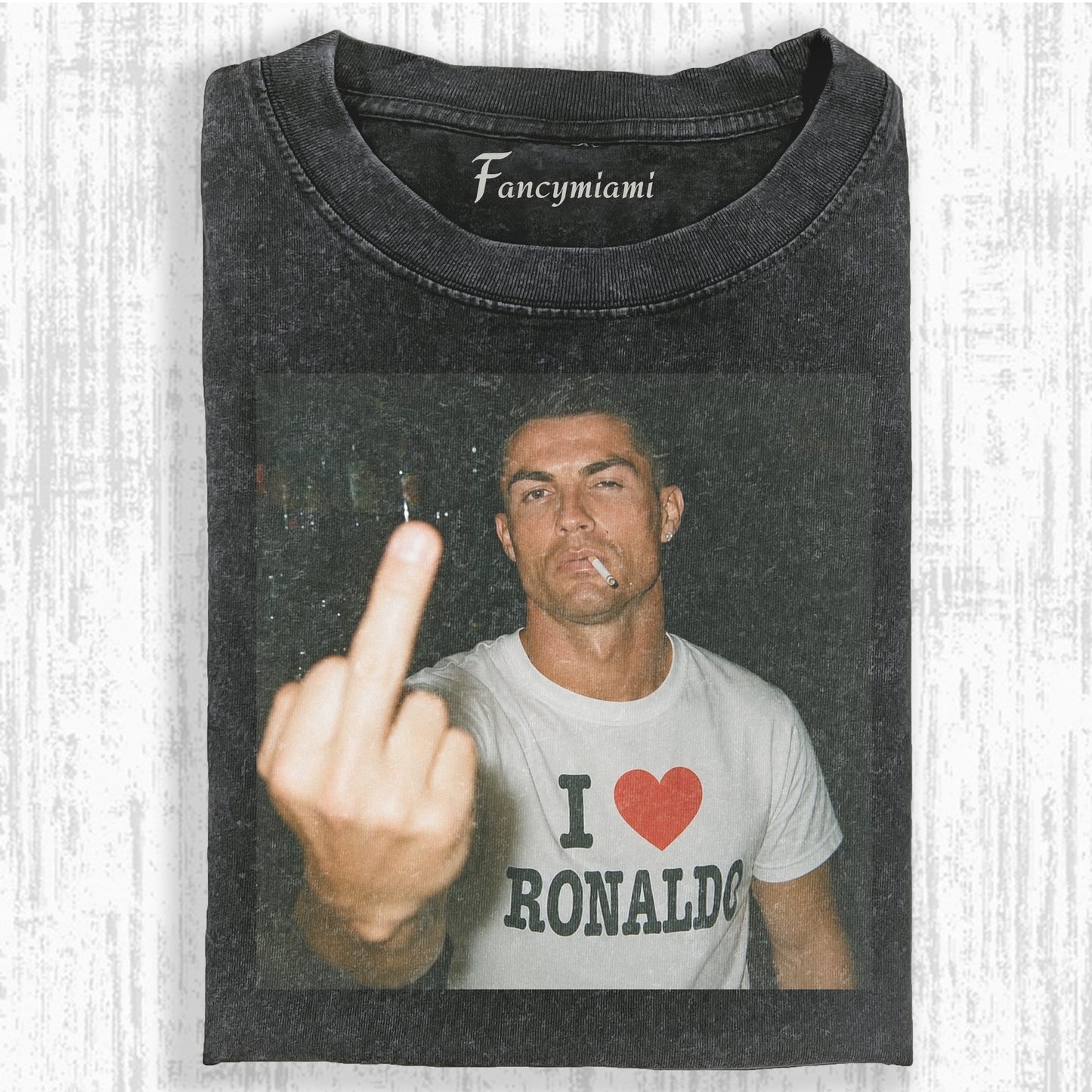 RETRO FOOTBALL LEGEND PORTRAIT FADED GRAPHIC TEE