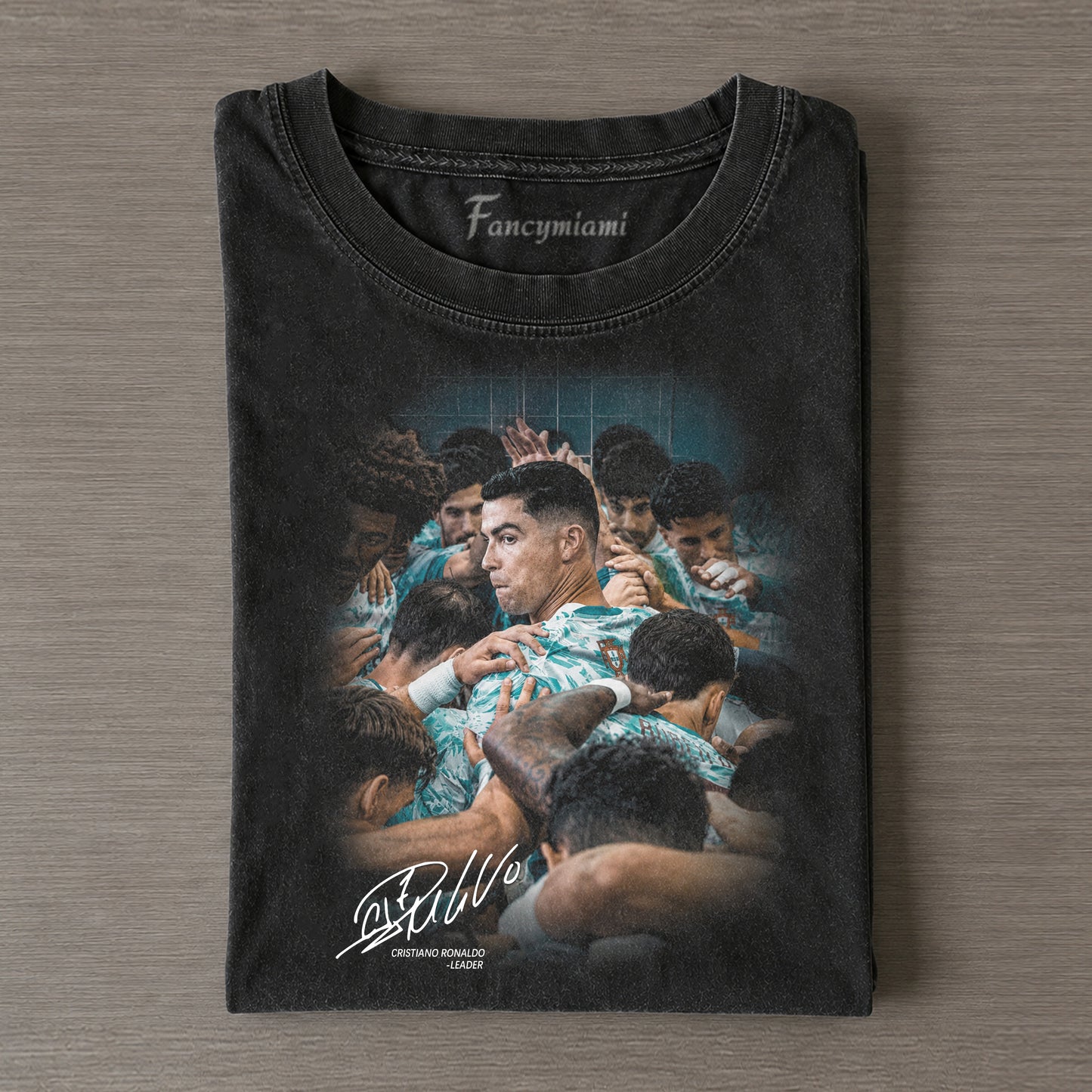 TEE-SHIRT GRAPHIQUE VINTAGE DÉLAVÉ DE FOOTBALL NATIONAL