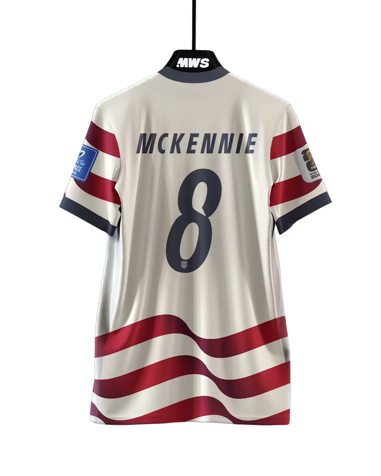 Weston McKennie Spieltagstrikots