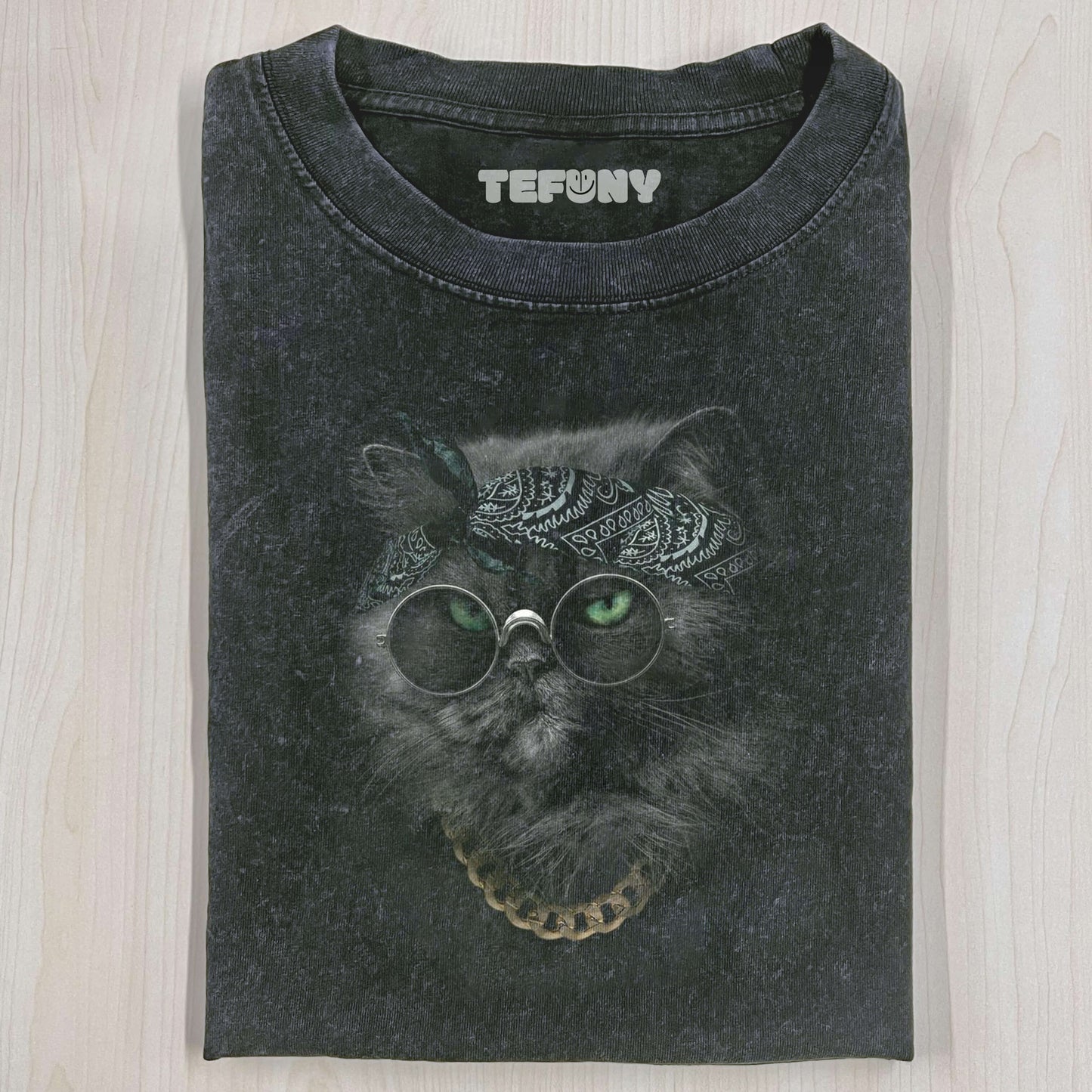 BLACK CAT T-THIRT