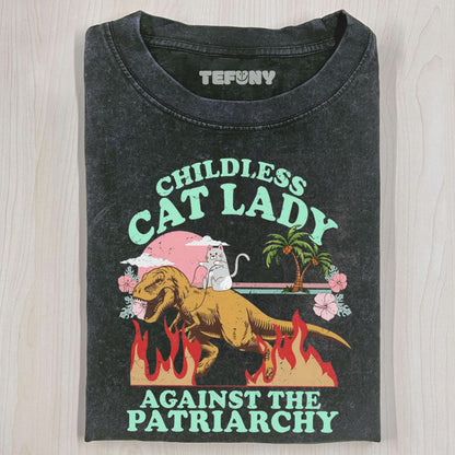 FUNNY CHILDLESS CAT LADY T-SHIRT