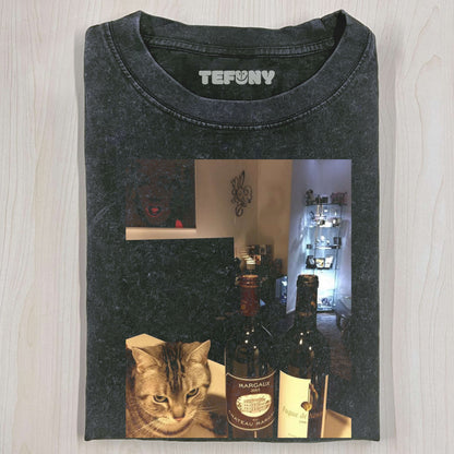 RED WINE AND CATS T-THIRT