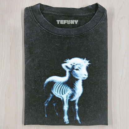 RETRO STREET STYLE & LITTLE SHEEP TEE