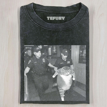 THE FUNNY CAT T-SHIRT