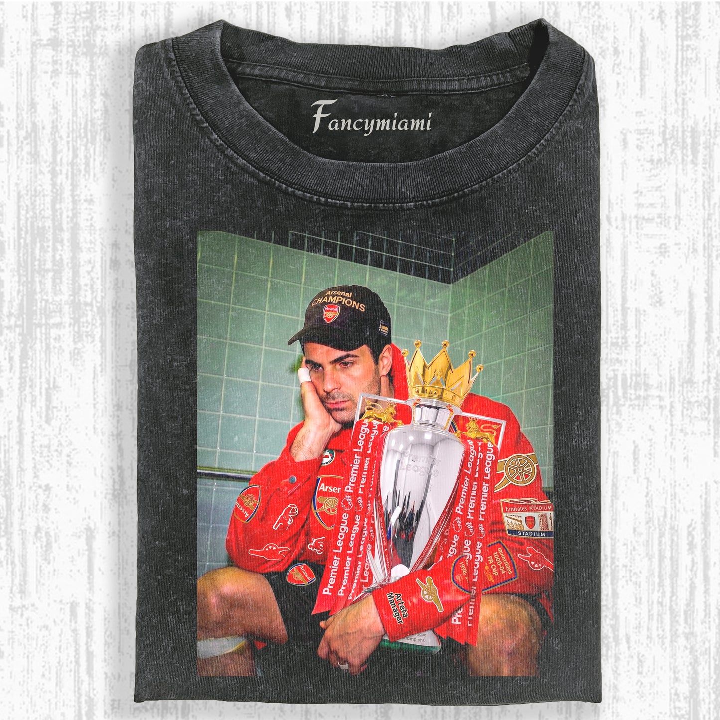 VINTAGE FOOTBALL CHAMP TEAM DISTRESSED TEE