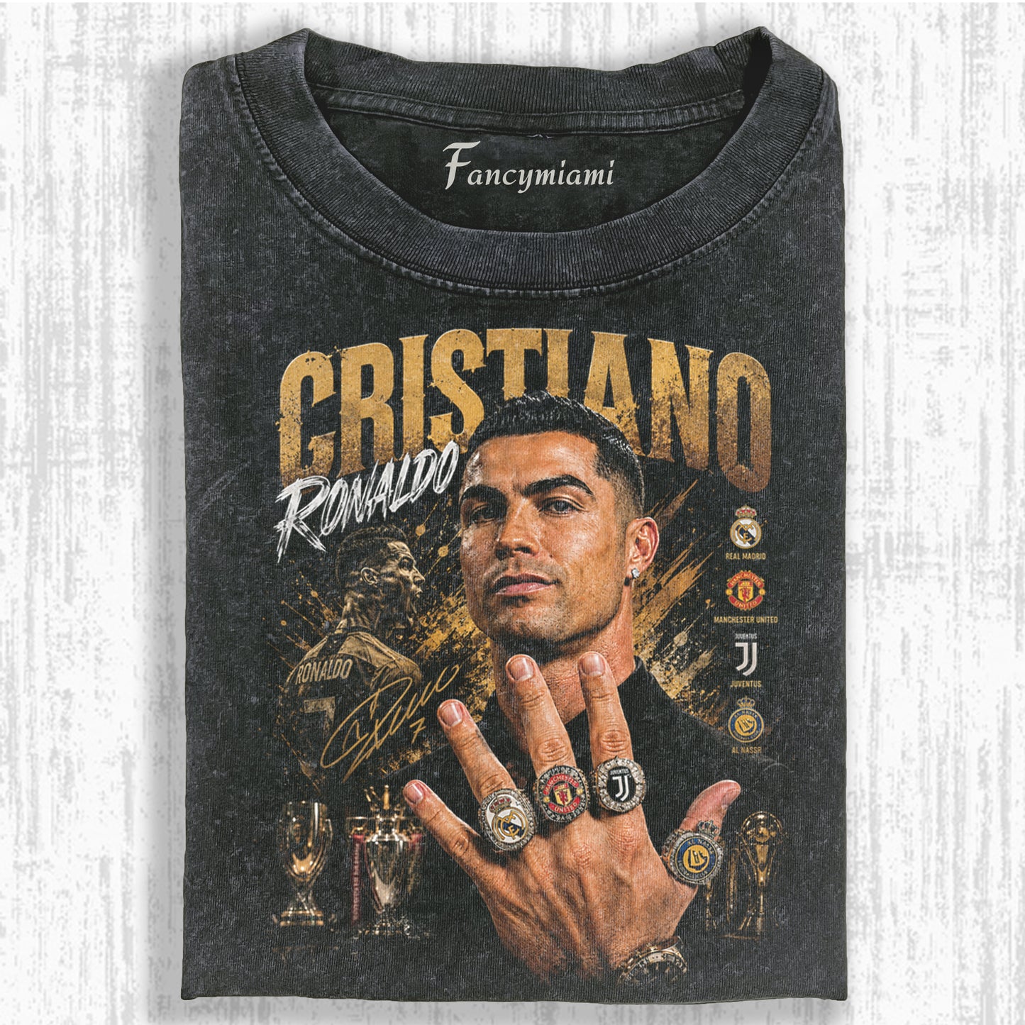 RETRO FOOTBALL LEGEND PORTRAIT FADED GRAPHIC TEE