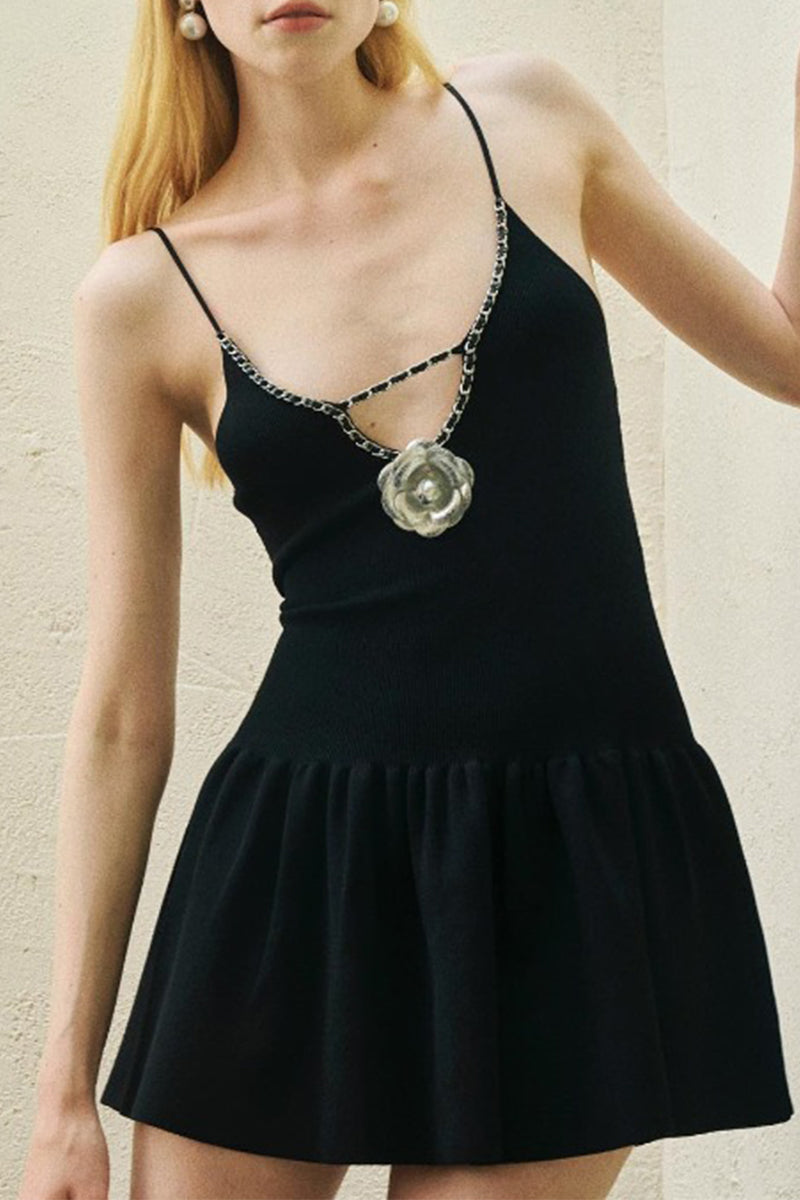 Sexy Solid Color Patchwork Flowers V Neck Sling Dresses