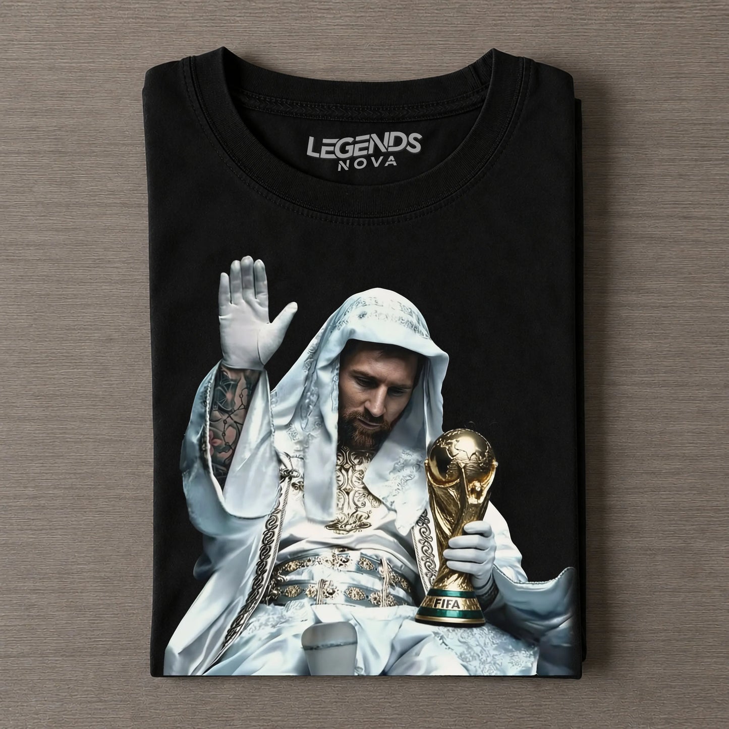 König Balduin IV. & Fußball-GOAT Messi Collage Grafik Vintage T-Shirt