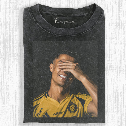 RETRO FOOTBALL LEGEND PORTRAIT FADED GRAPHIC TEE
