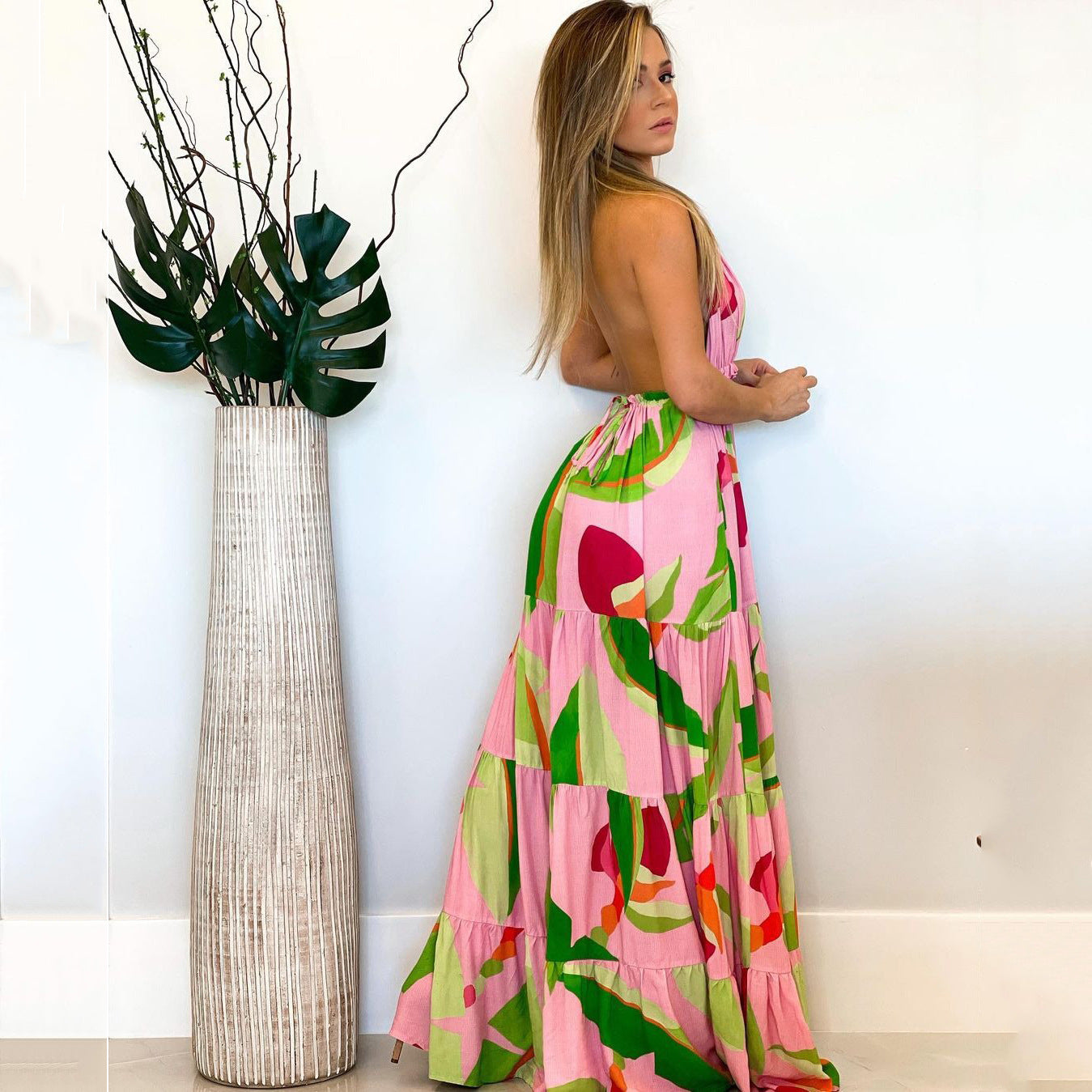 Women's Deep V Backless Party Fashion Bohemian Floral Sling Maxi Dress