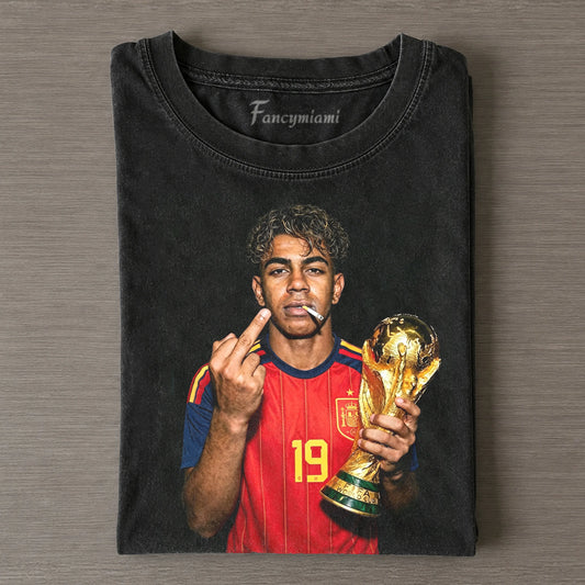 RED STRIPE JERSEY TROPHY CELEBRATION GRAFIK-T-SHIRT